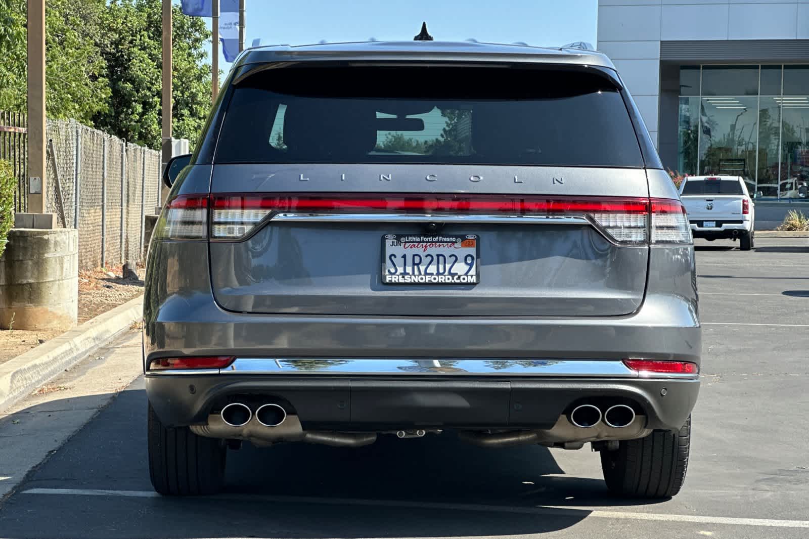 Thumbnail: 2022 Lincoln Aviator - 8