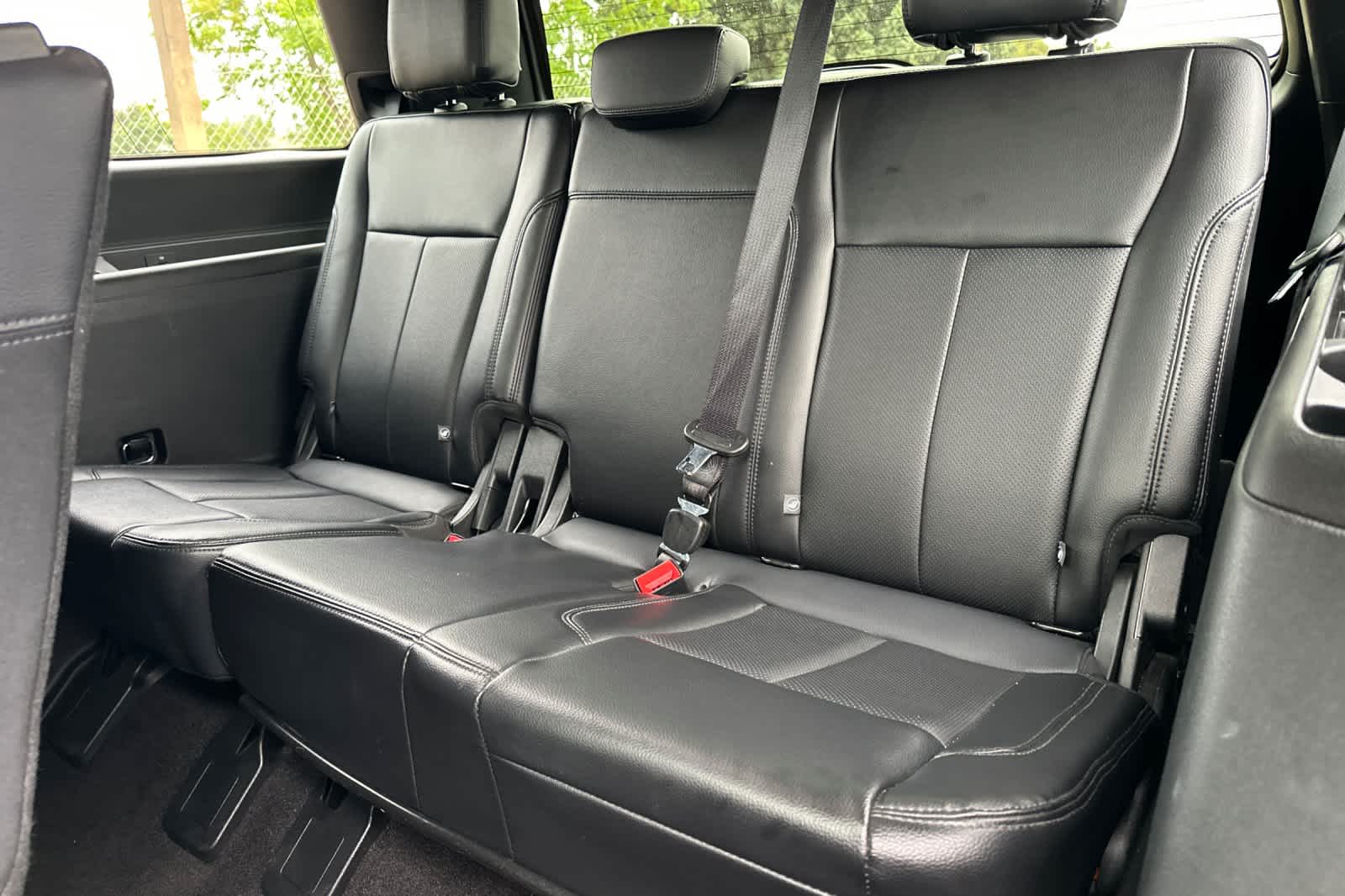 Thumbnail: 2019 Ford Expedition - 15