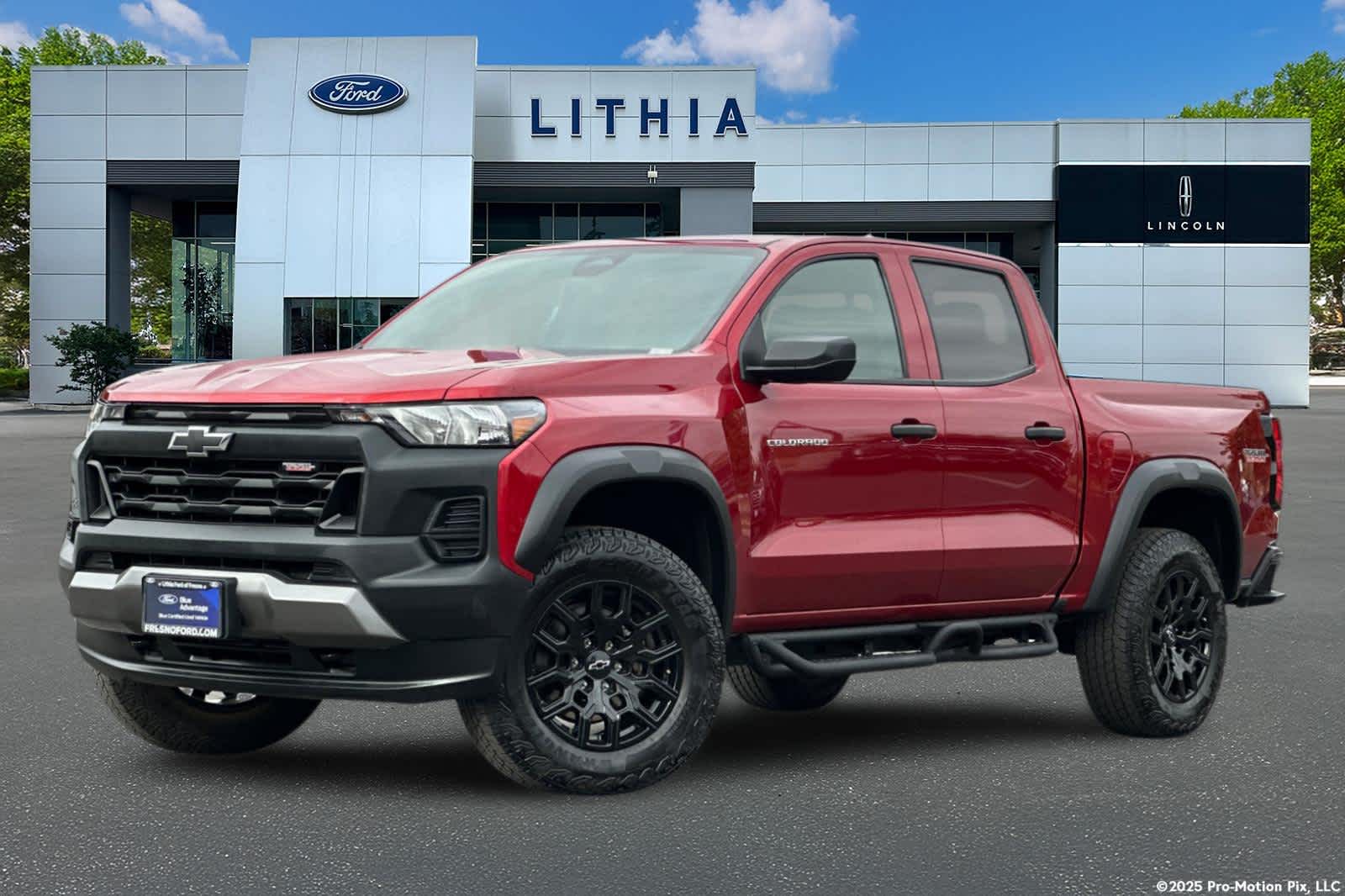 Thumbnail: 2024 Chevrolet Colorado - 1