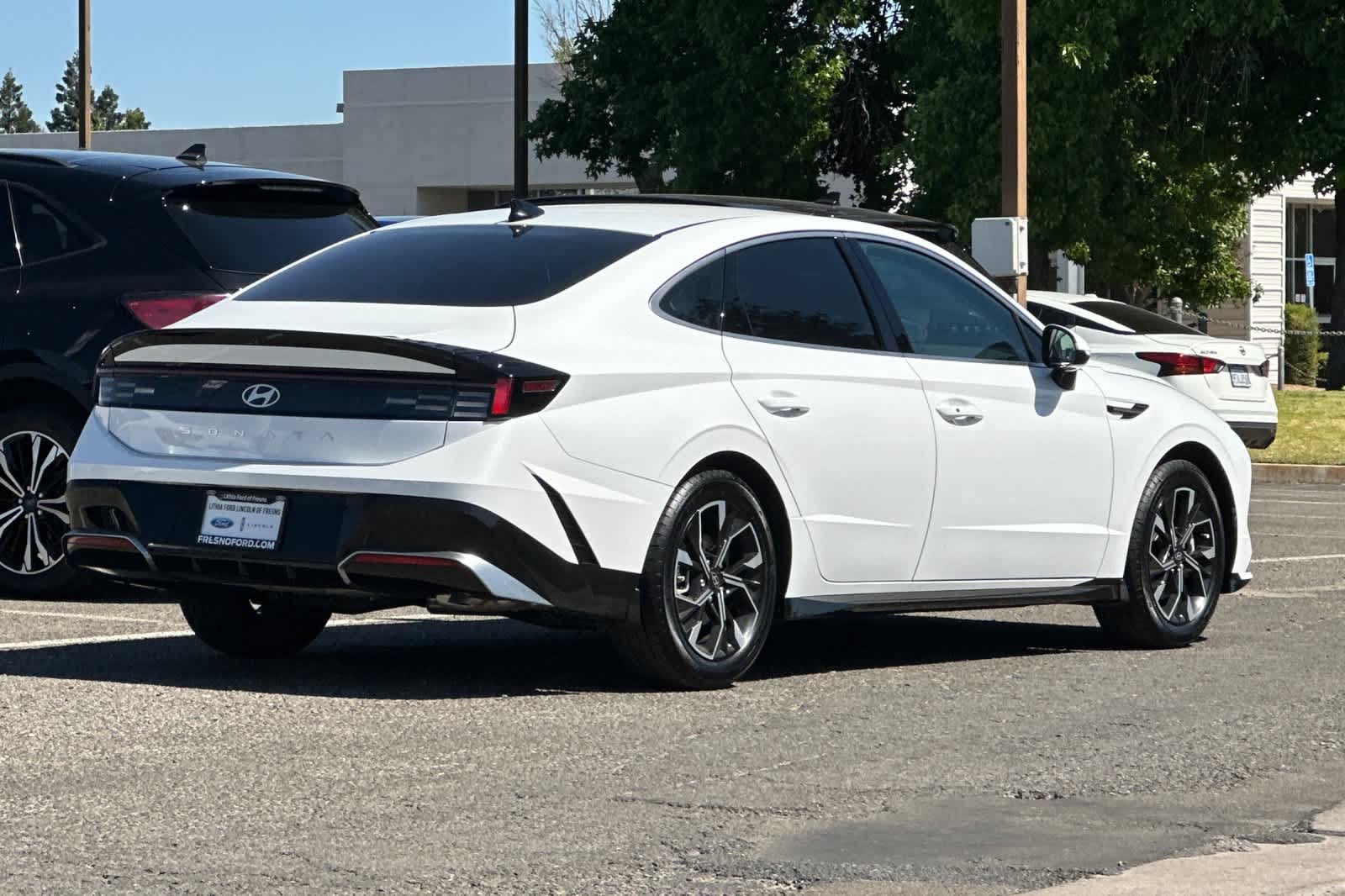 Thumbnail: 2024 Hyundai Sonata - 2