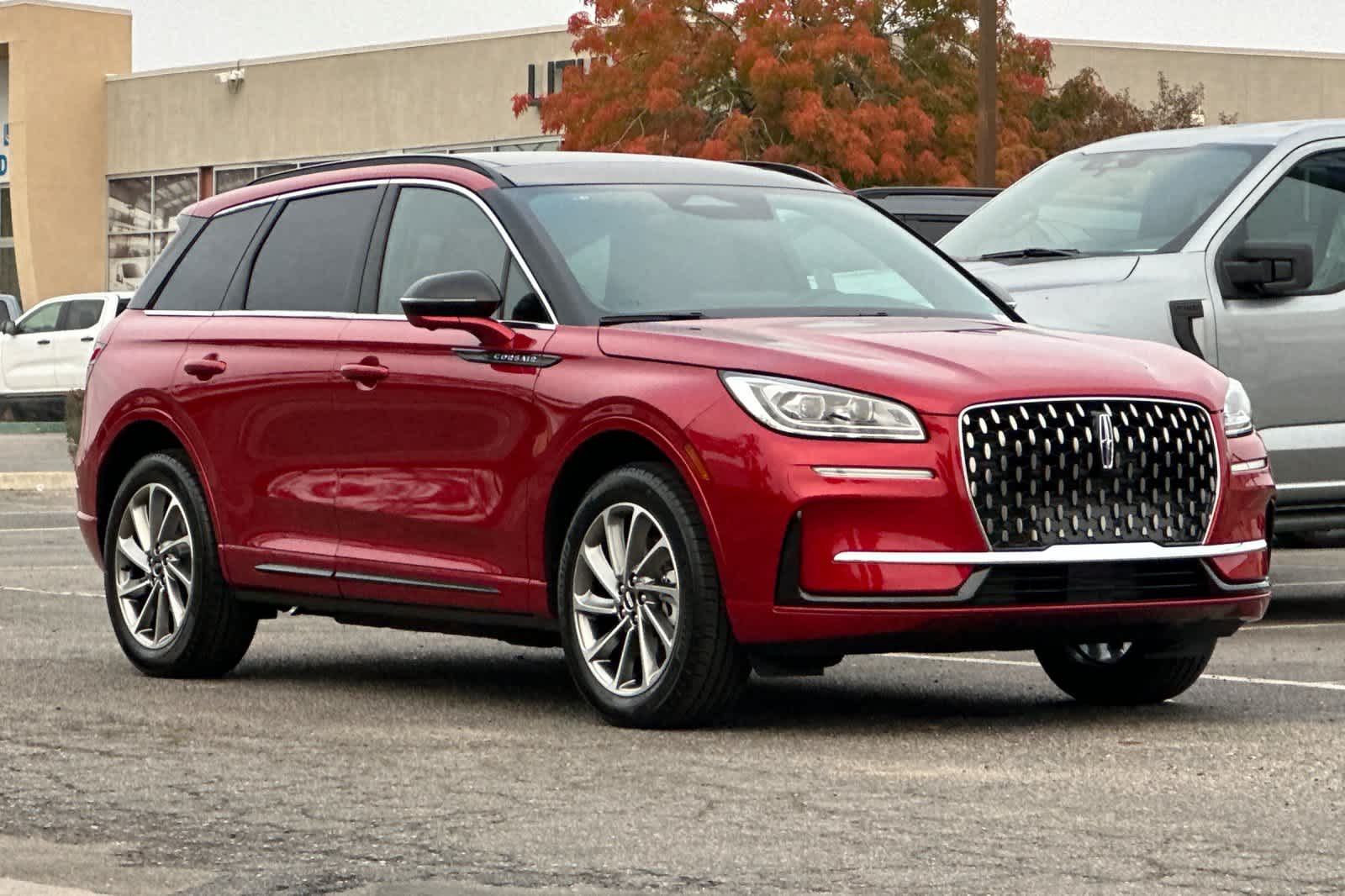 Thumbnail: 2026 Lincoln Corsair - 10