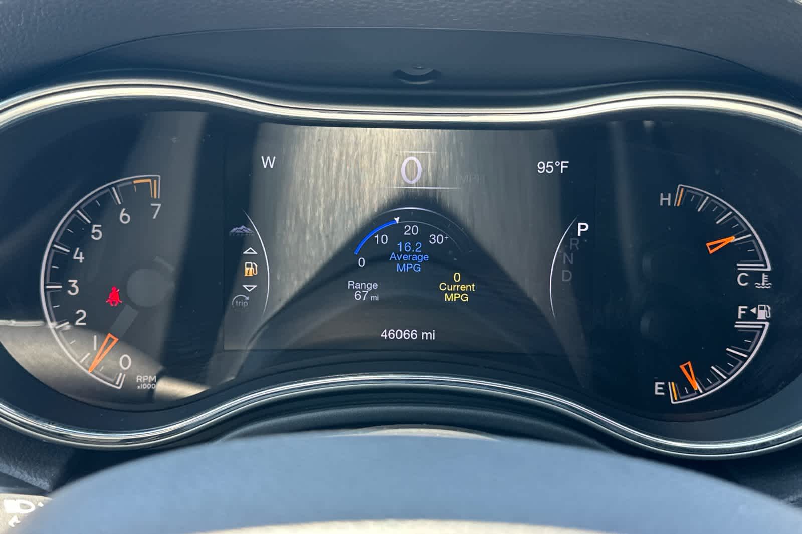 Thumbnail: 2019 Jeep Grand Cherokee - 25