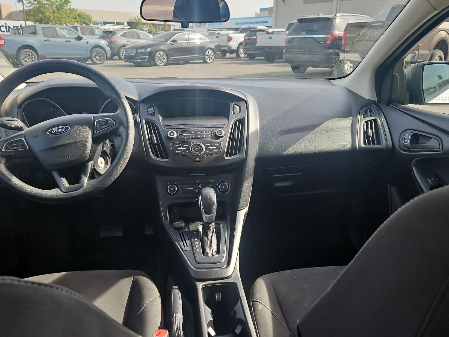 Thumbnail: 2018 Ford Focus - 10