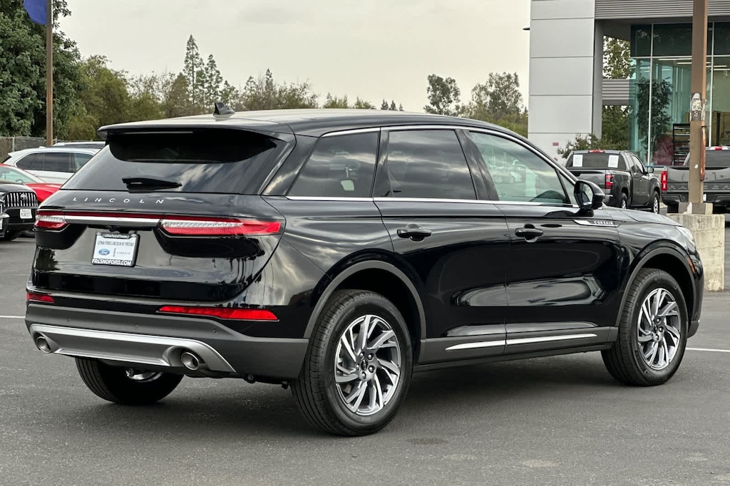 New 2025 Lincoln Corsair Premiere SUV