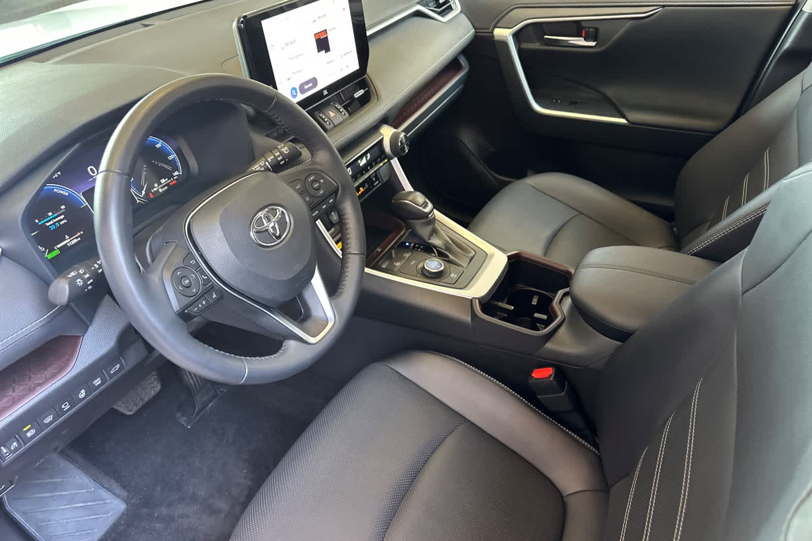 Thumbnail: 2023 Toyota RAV4 - 11
