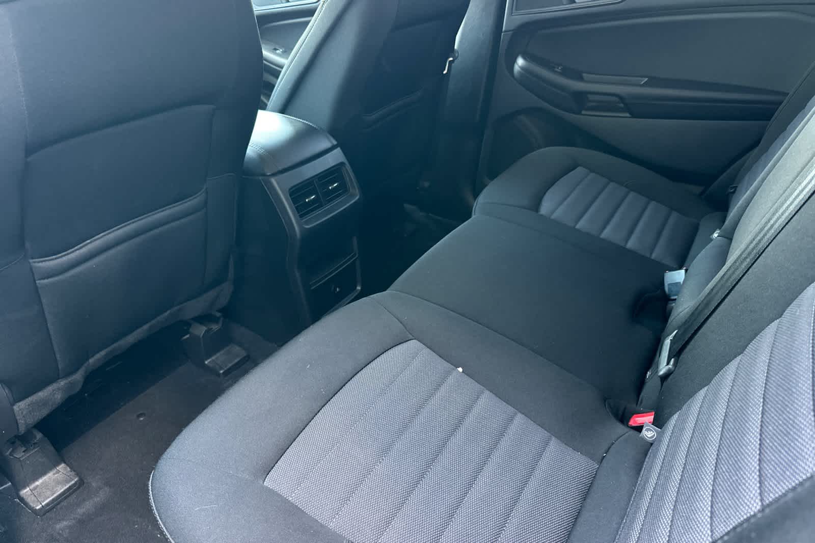 Thumbnail: 2023 Ford Edge - 4