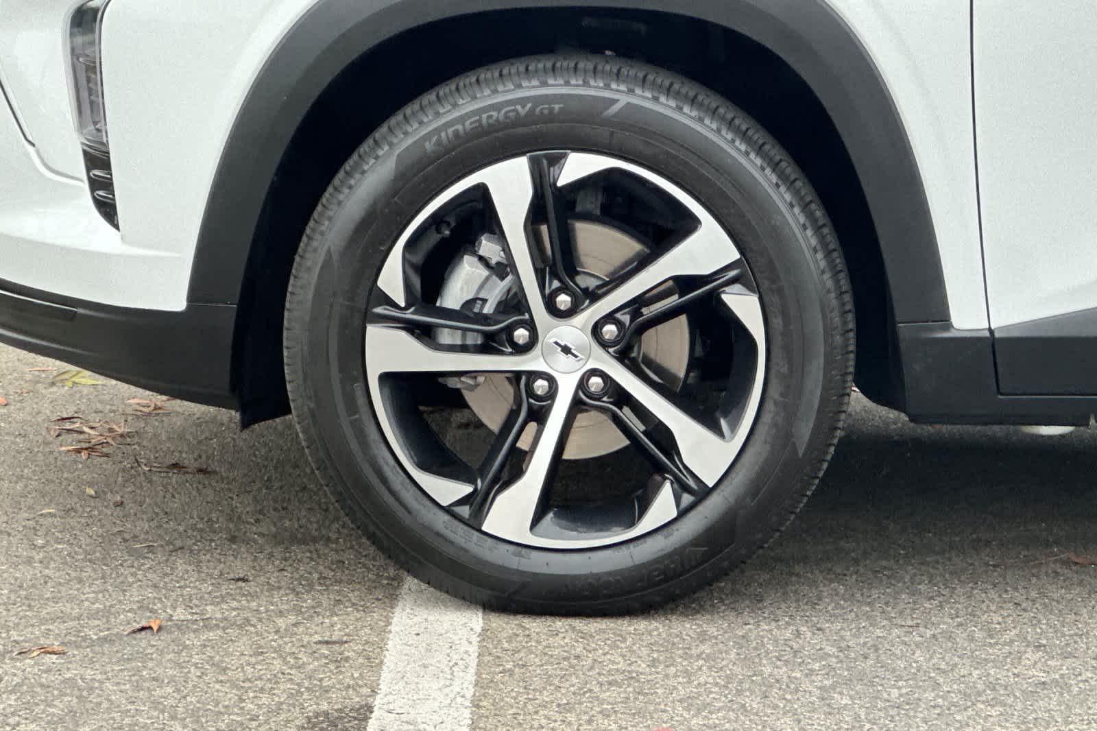 Thumbnail: 2025 Chevrolet Trax - 26