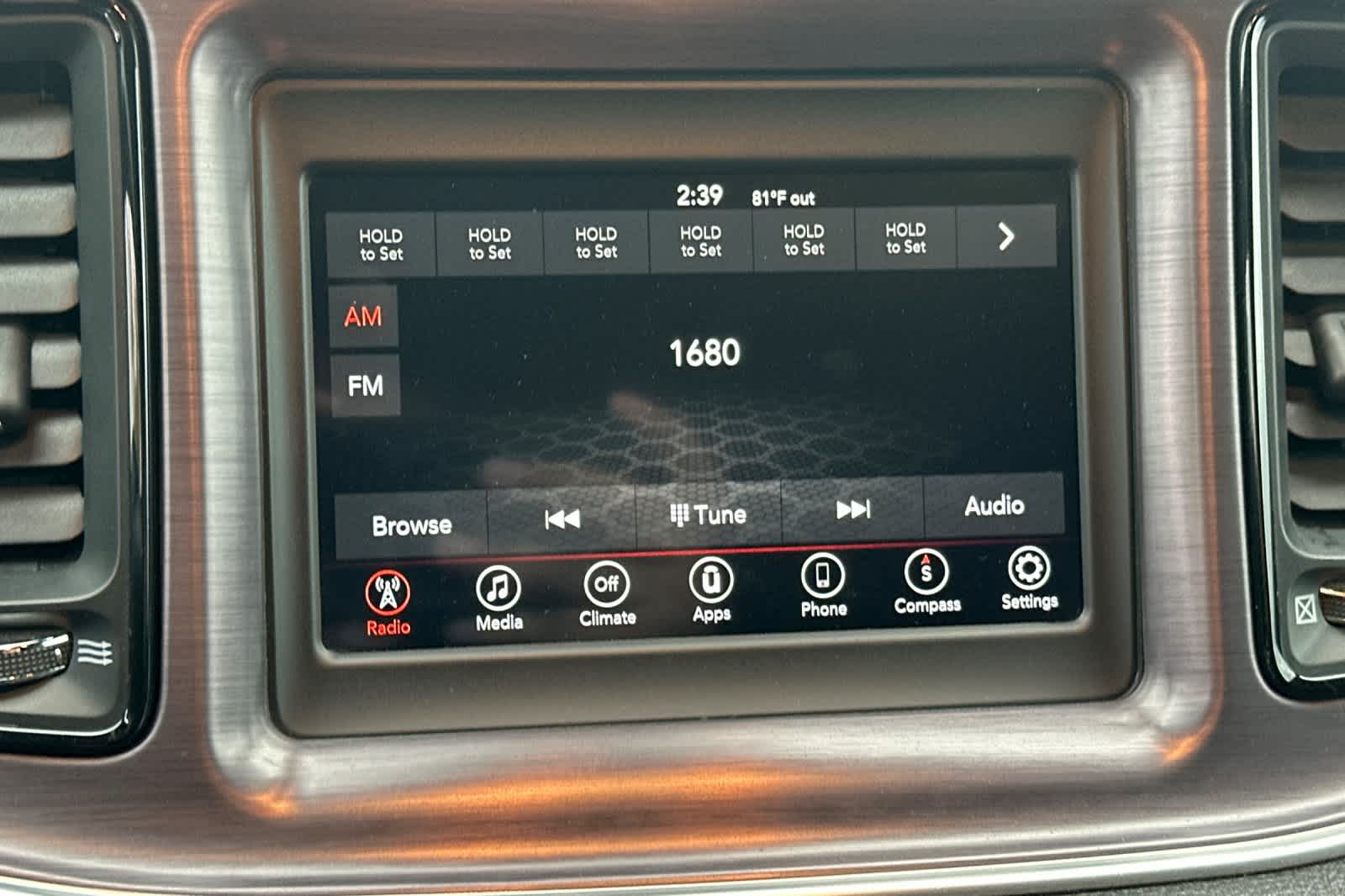 Thumbnail: 2018 Dodge Challenger - 17