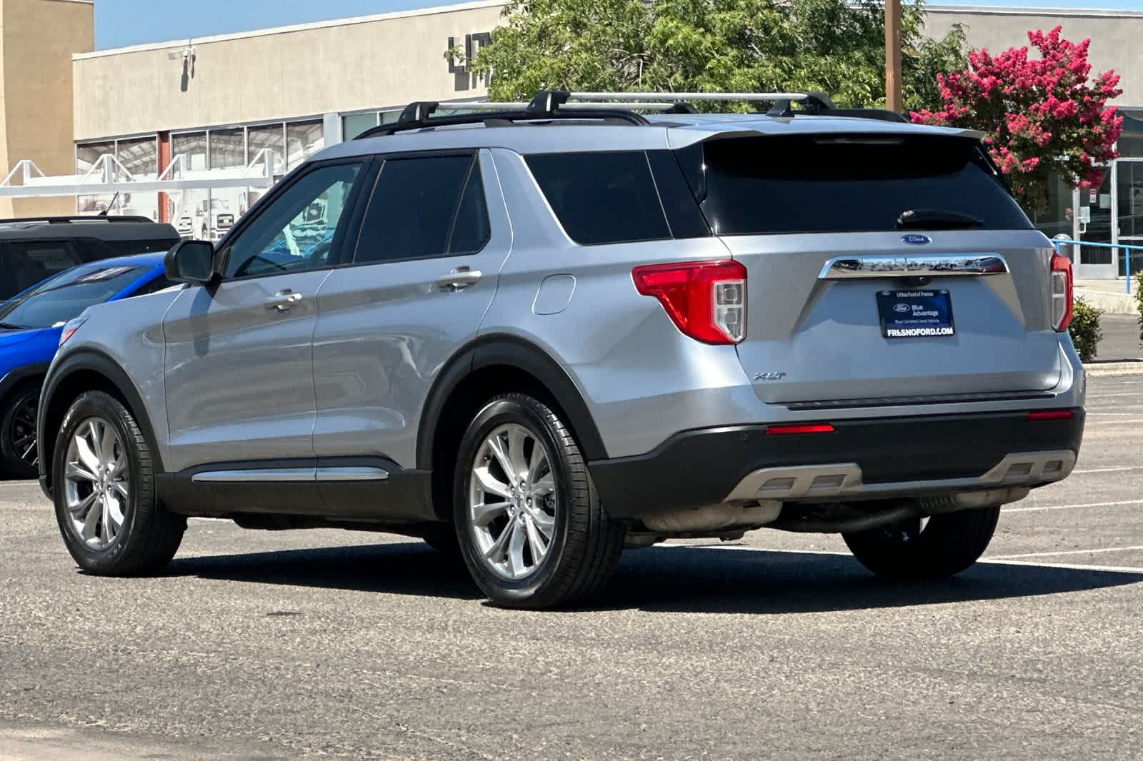 Thumbnail: 2022 Ford Explorer - 7