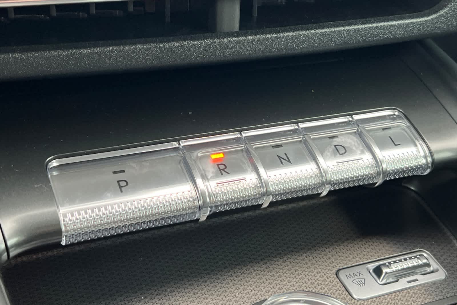 Thumbnail: 2026 Lincoln Nautilus - 23