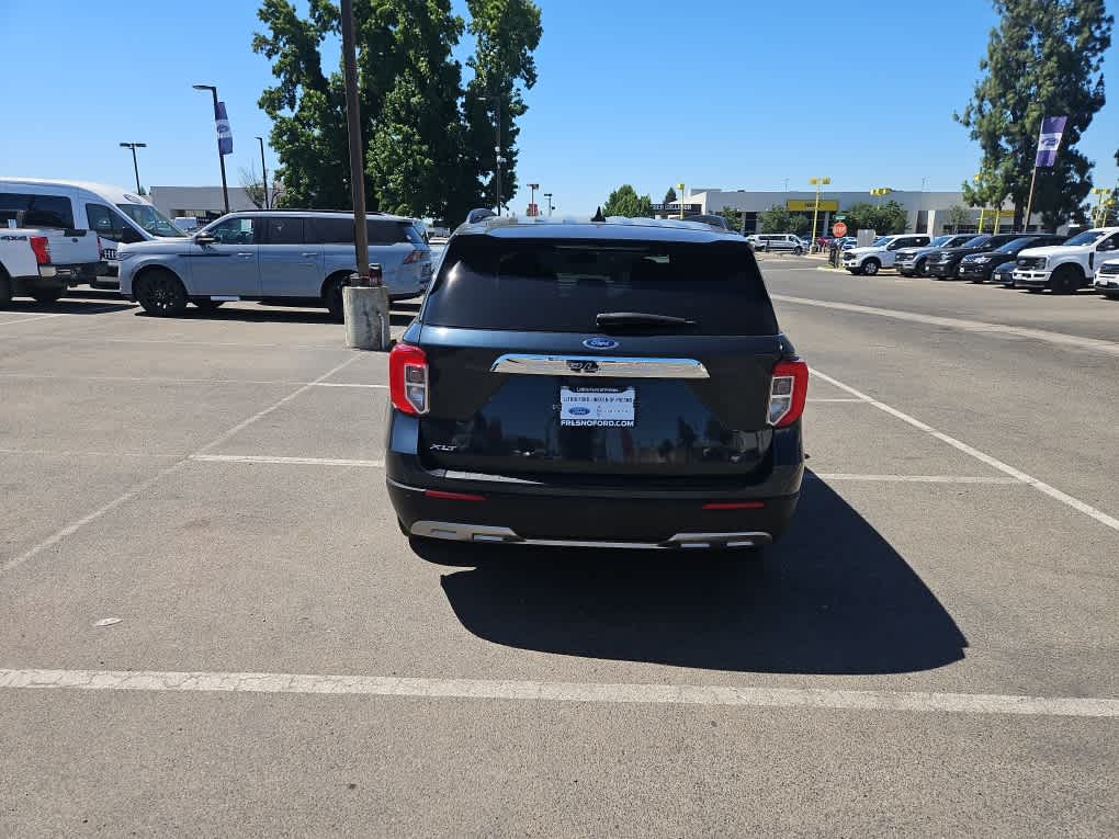 Thumbnail: 2023 Ford Explorer - 5