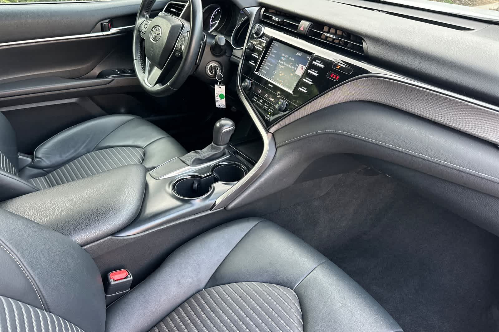 Thumbnail: 2020 Toyota Camry - 15