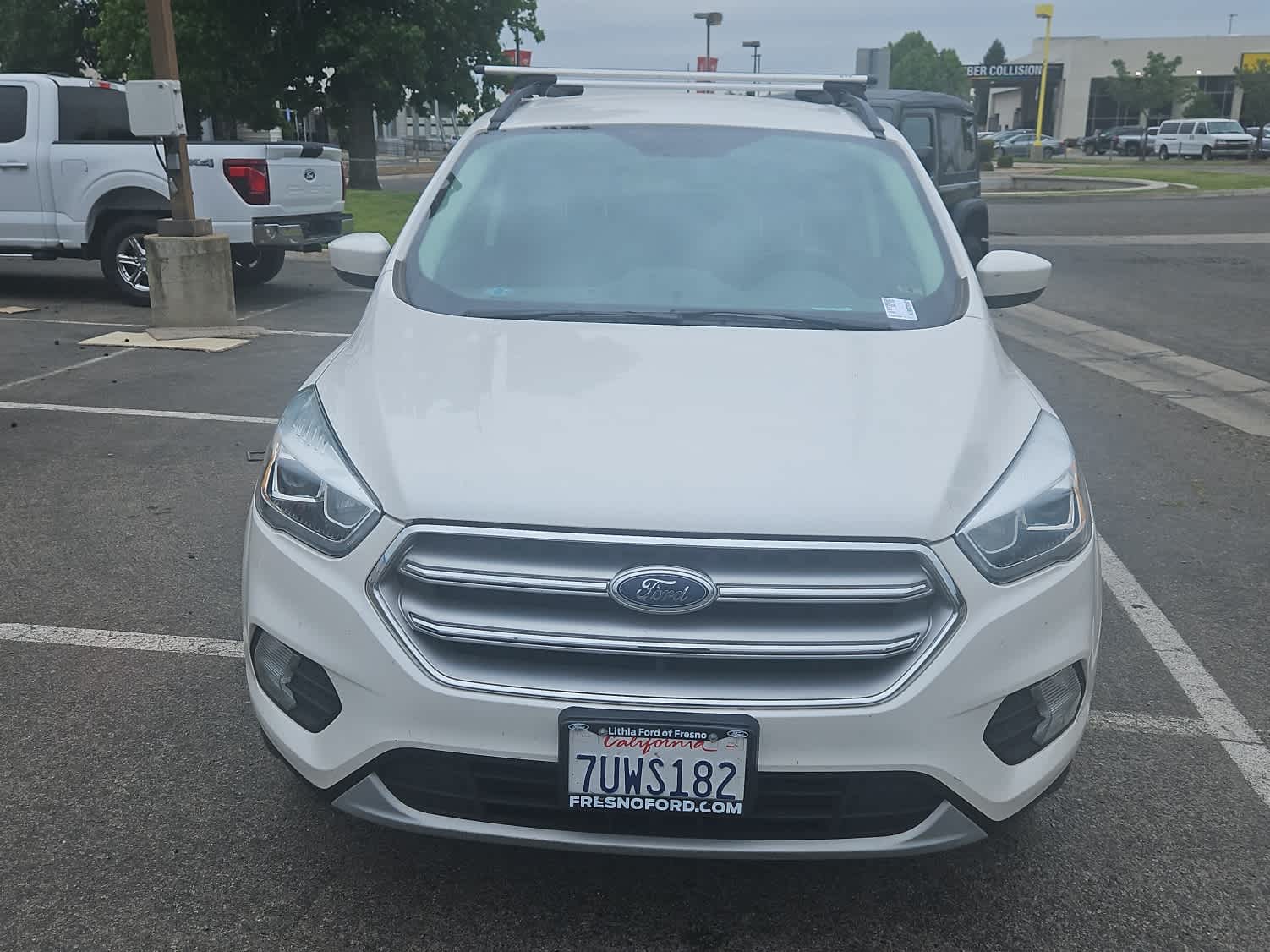Thumbnail: 2017 Ford Escape - 4