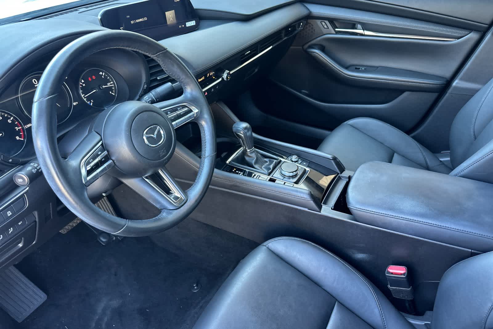 Thumbnail: 2022 Mazda Mazda3 - 11