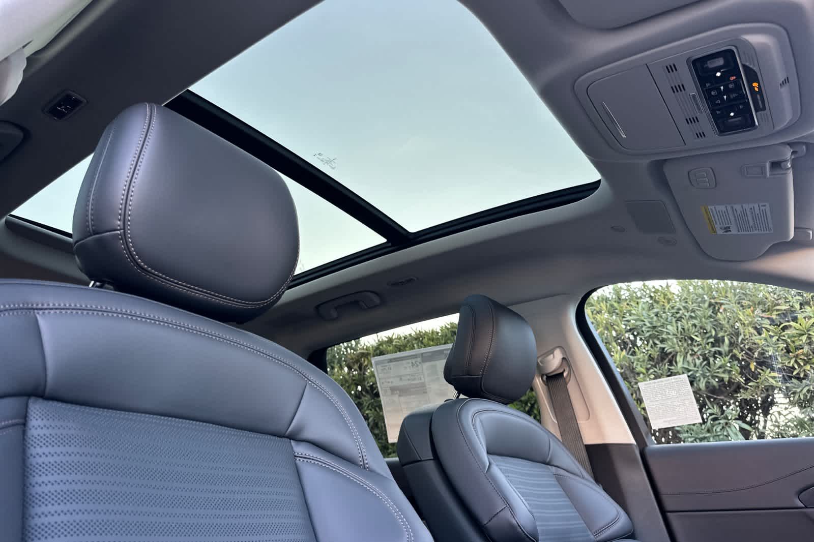 Thumbnail: 2026 Lincoln Nautilus - 18