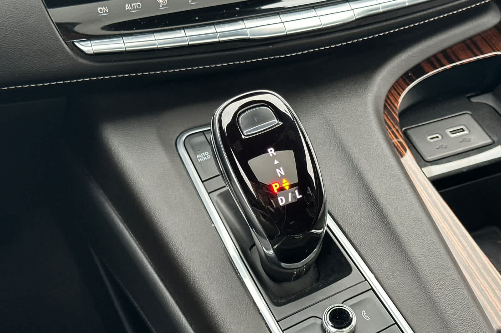 Thumbnail: 2022 Cadillac Escalade - 24