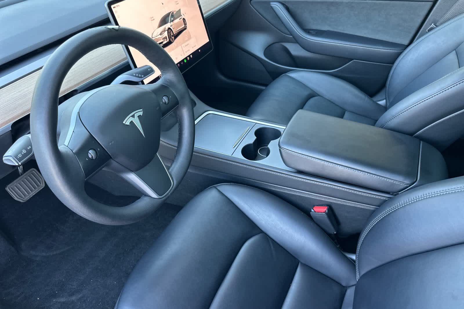 Thumbnail: 2023 Tesla Model 3 - 11