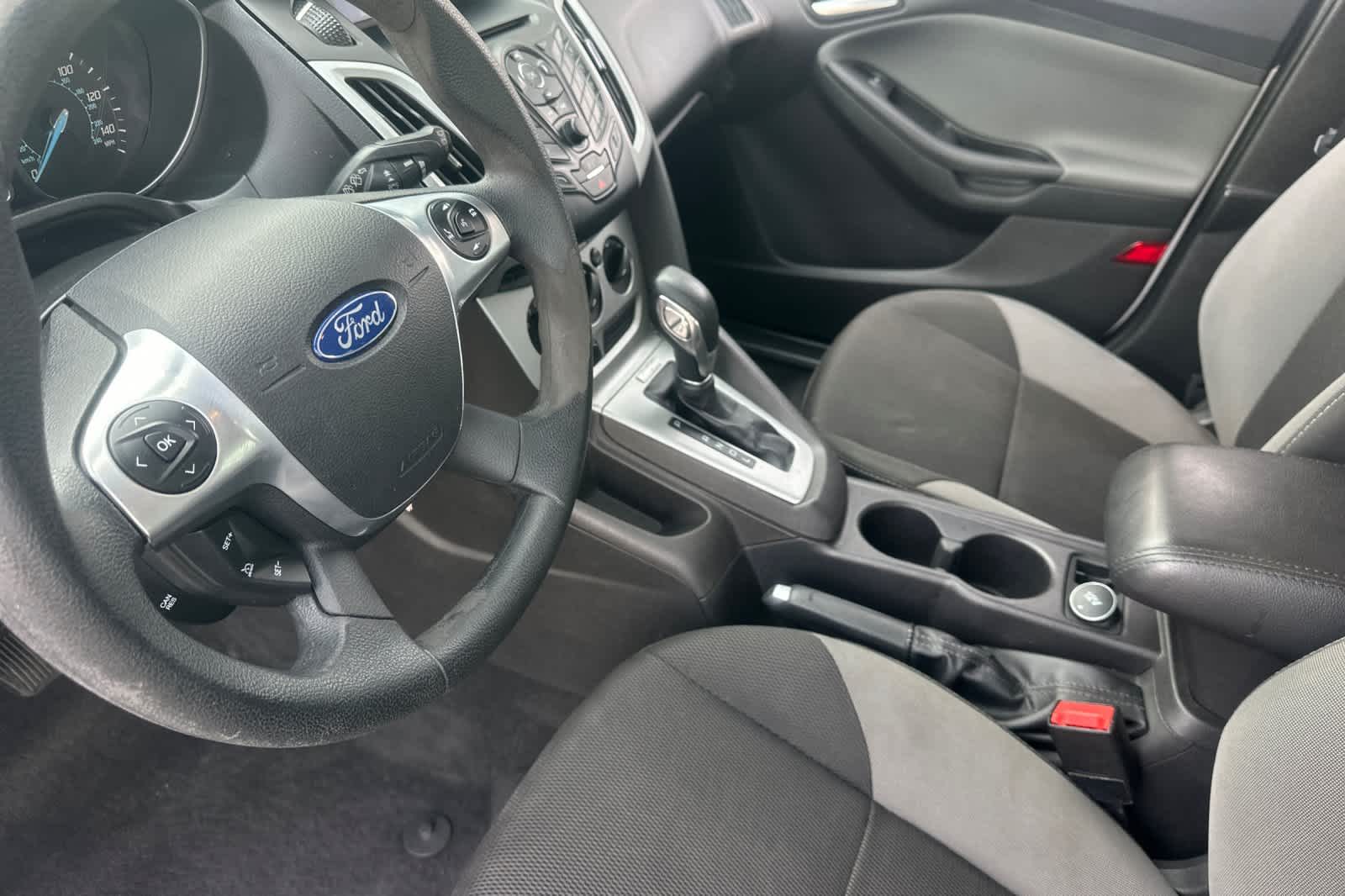 Thumbnail: 2014 Ford Focus - 11