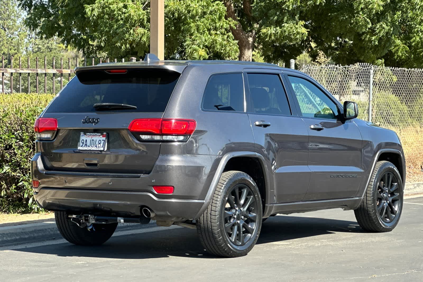 Thumbnail: 2018 Jeep Grand Cherokee - 2