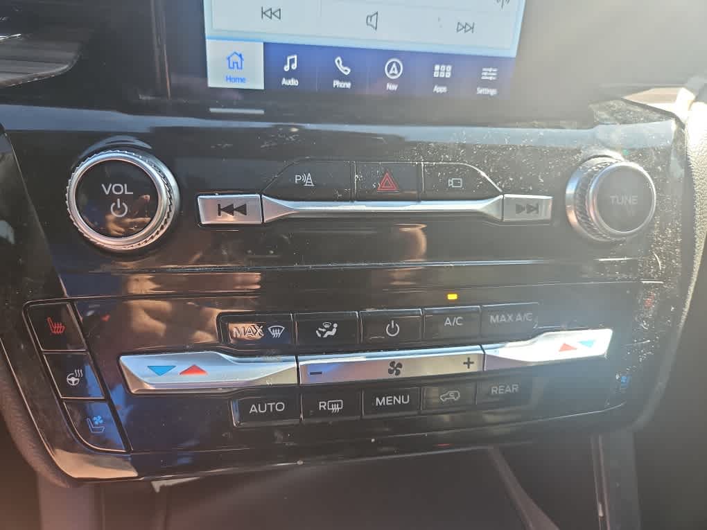 Thumbnail: 2023 Ford Explorer - 17