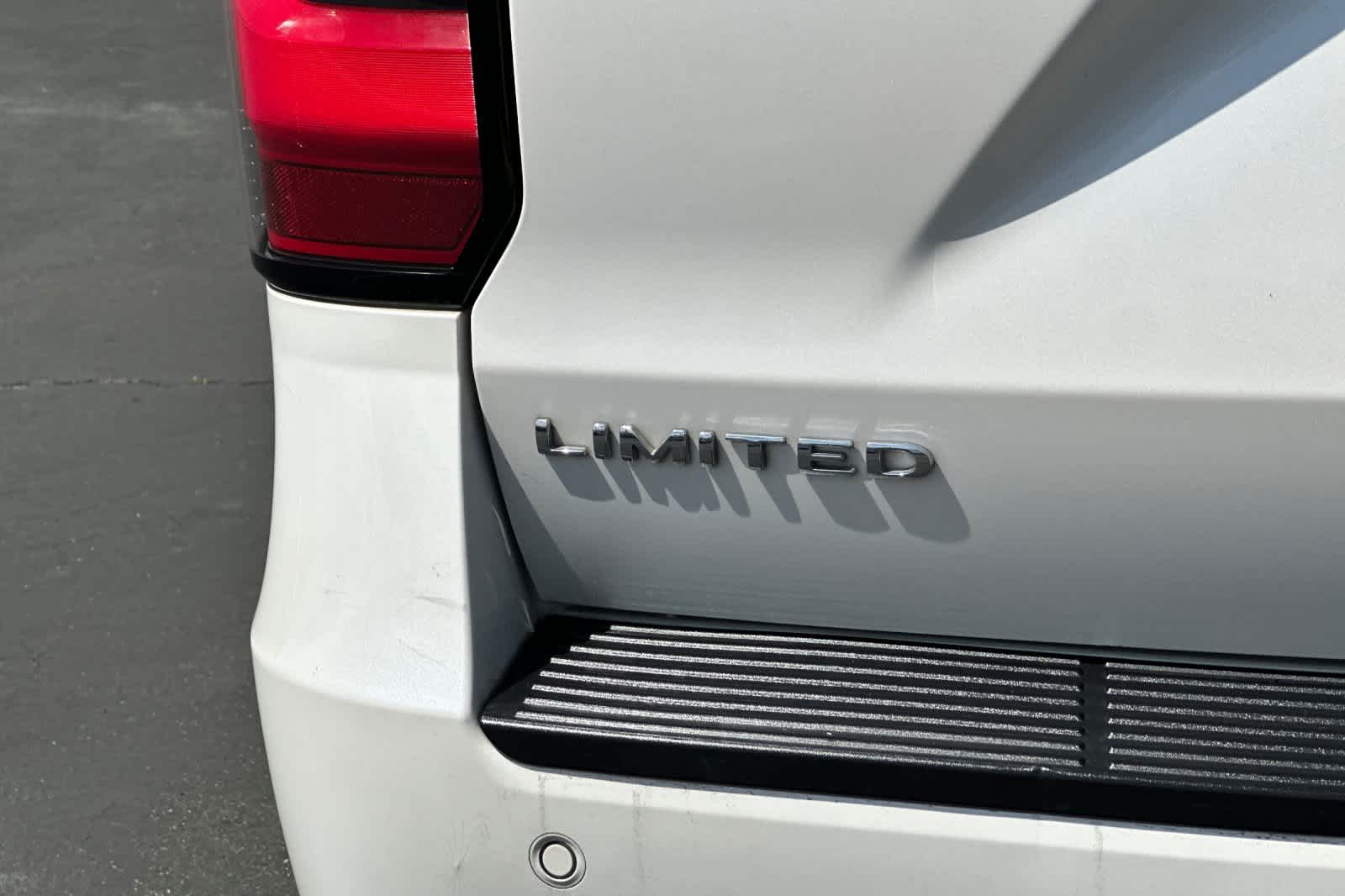 2018 Ford Expedition Limited 27