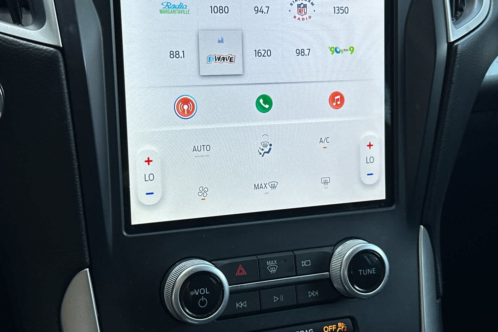 Thumbnail: 2023 Ford Edge - 20