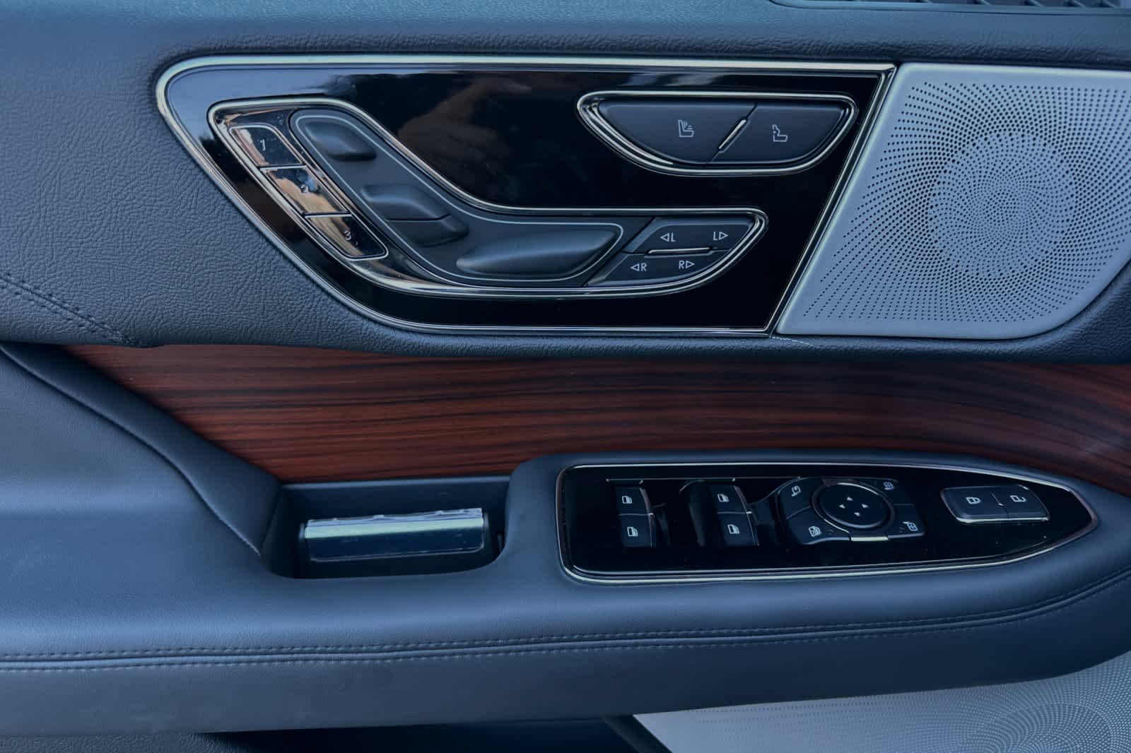 2024 Lincoln Navigator L Reserve 14