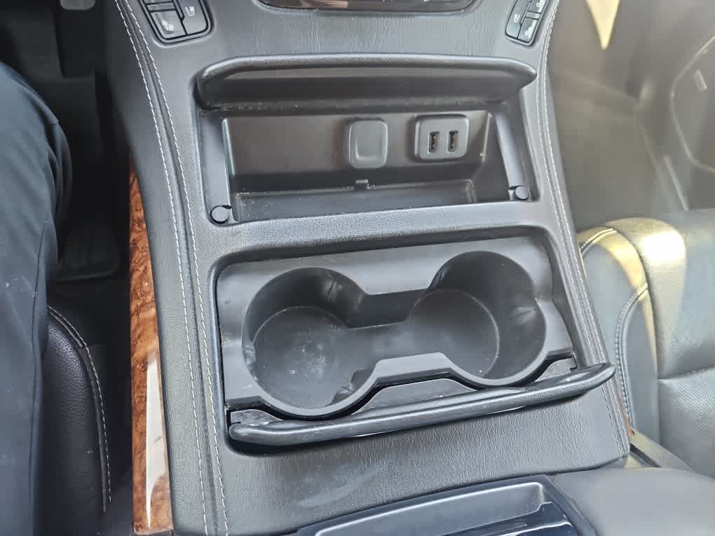 Thumbnail: 2018 Chevrolet Tahoe - 19