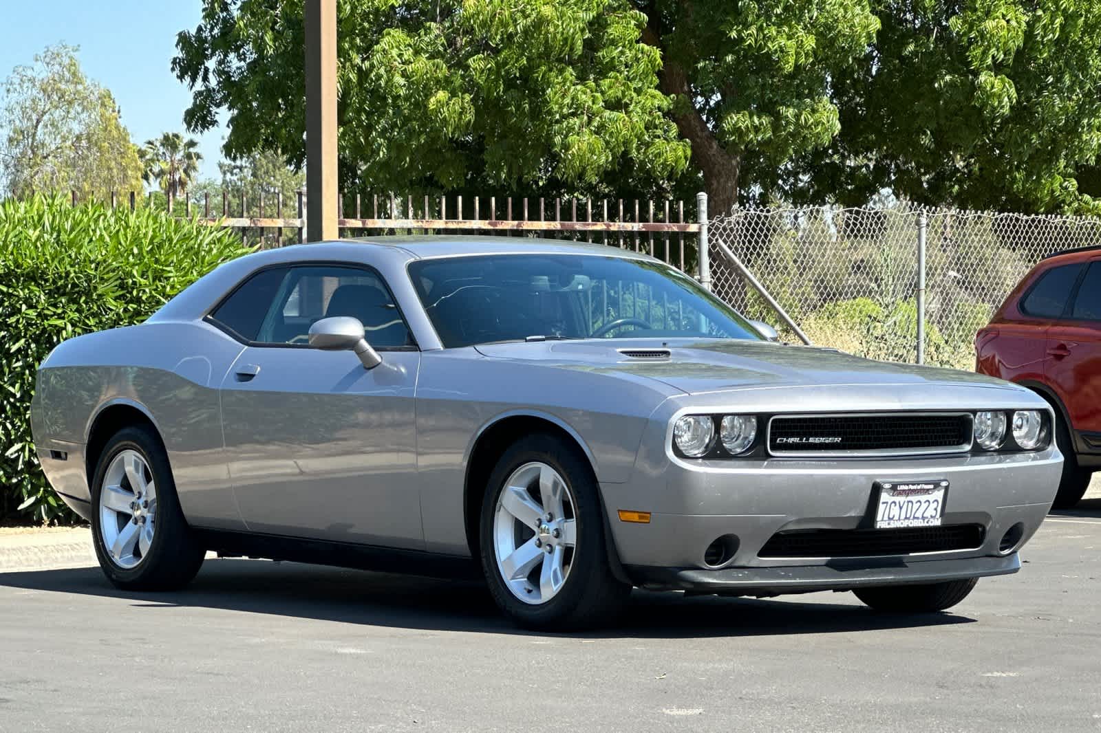 Thumbnail: 2014 Dodge Challenger - 9