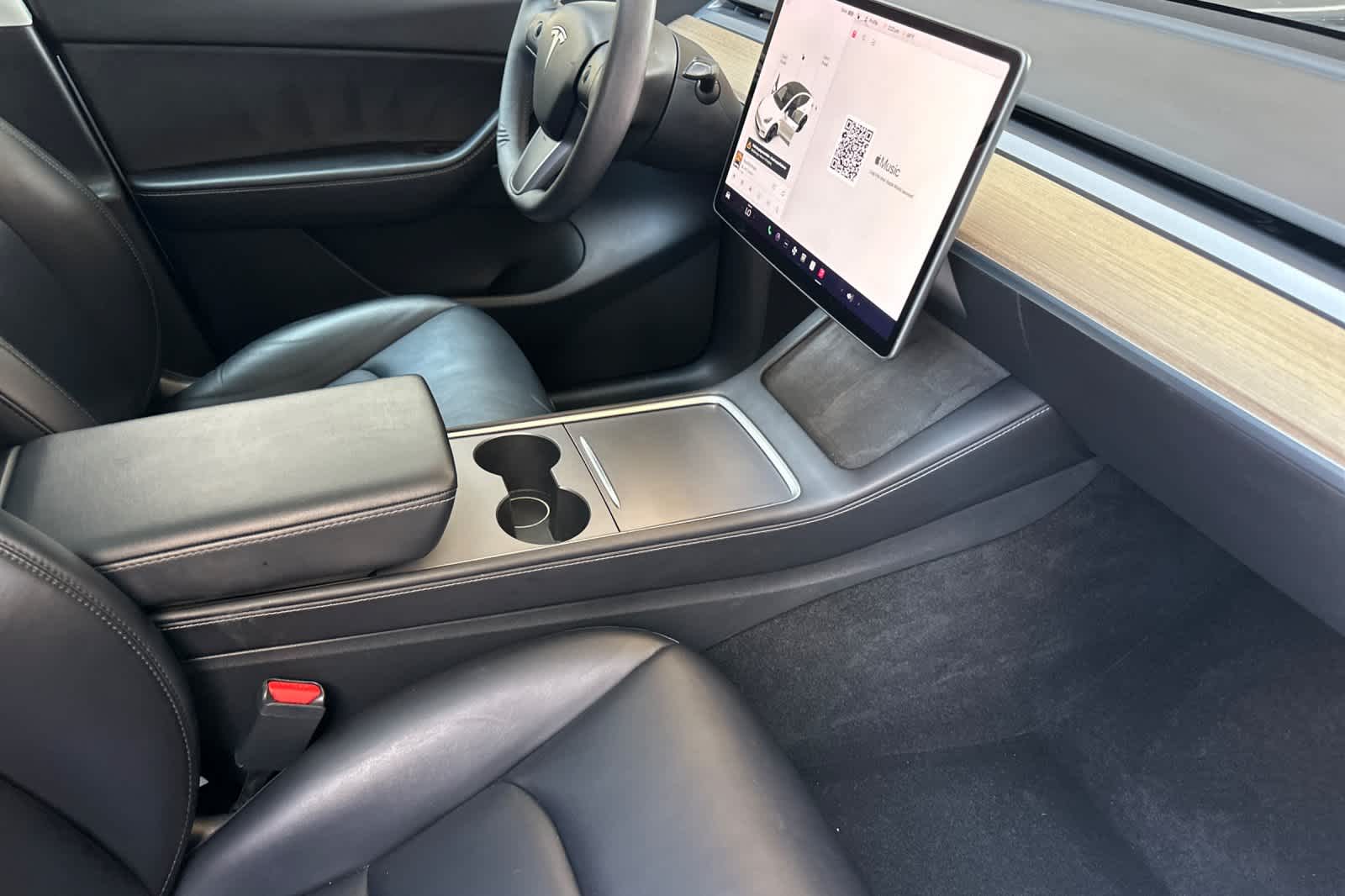 Thumbnail: 2021 Tesla Model Y - 16