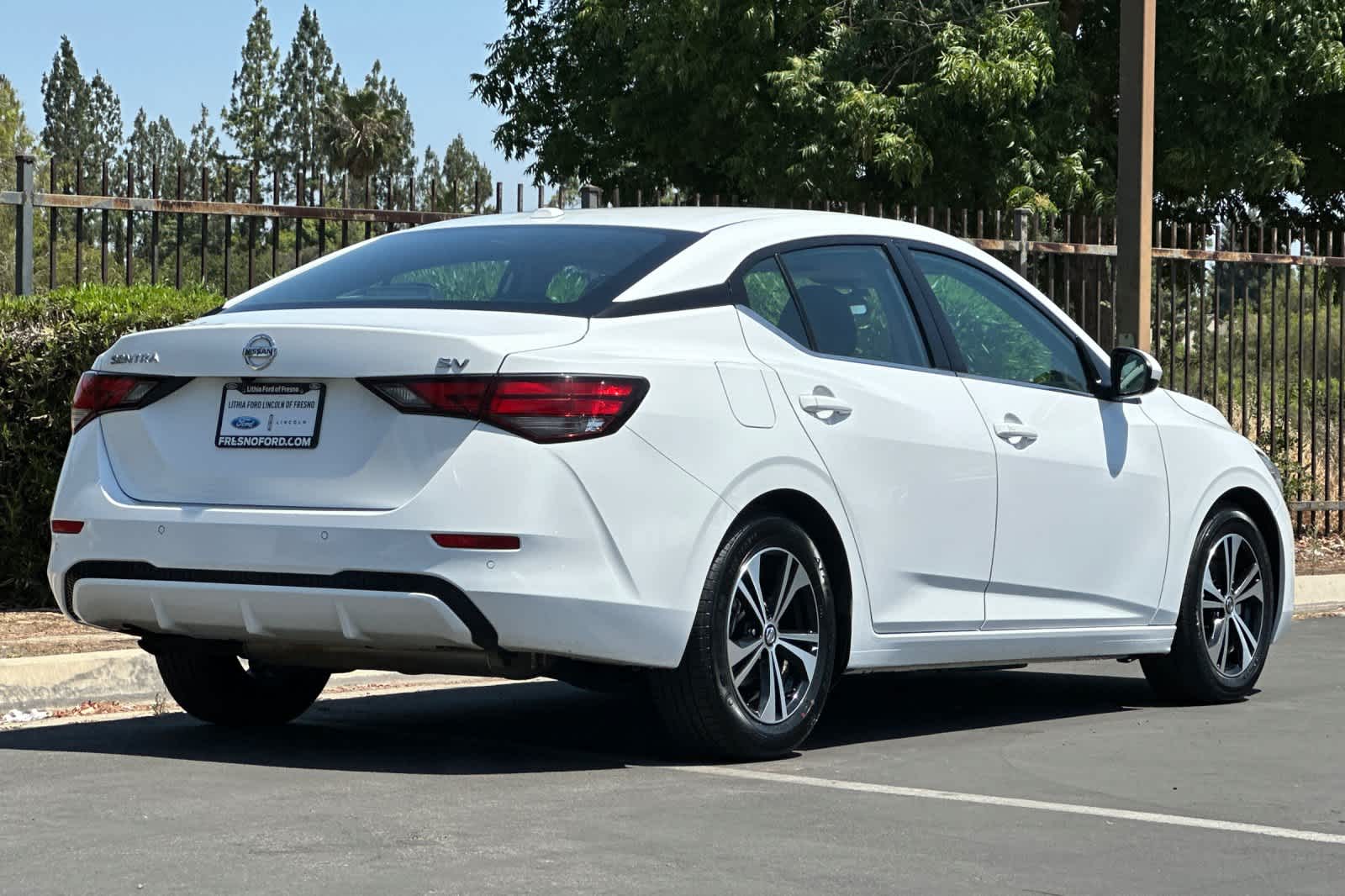 2023 Nissan Sentra SV 2