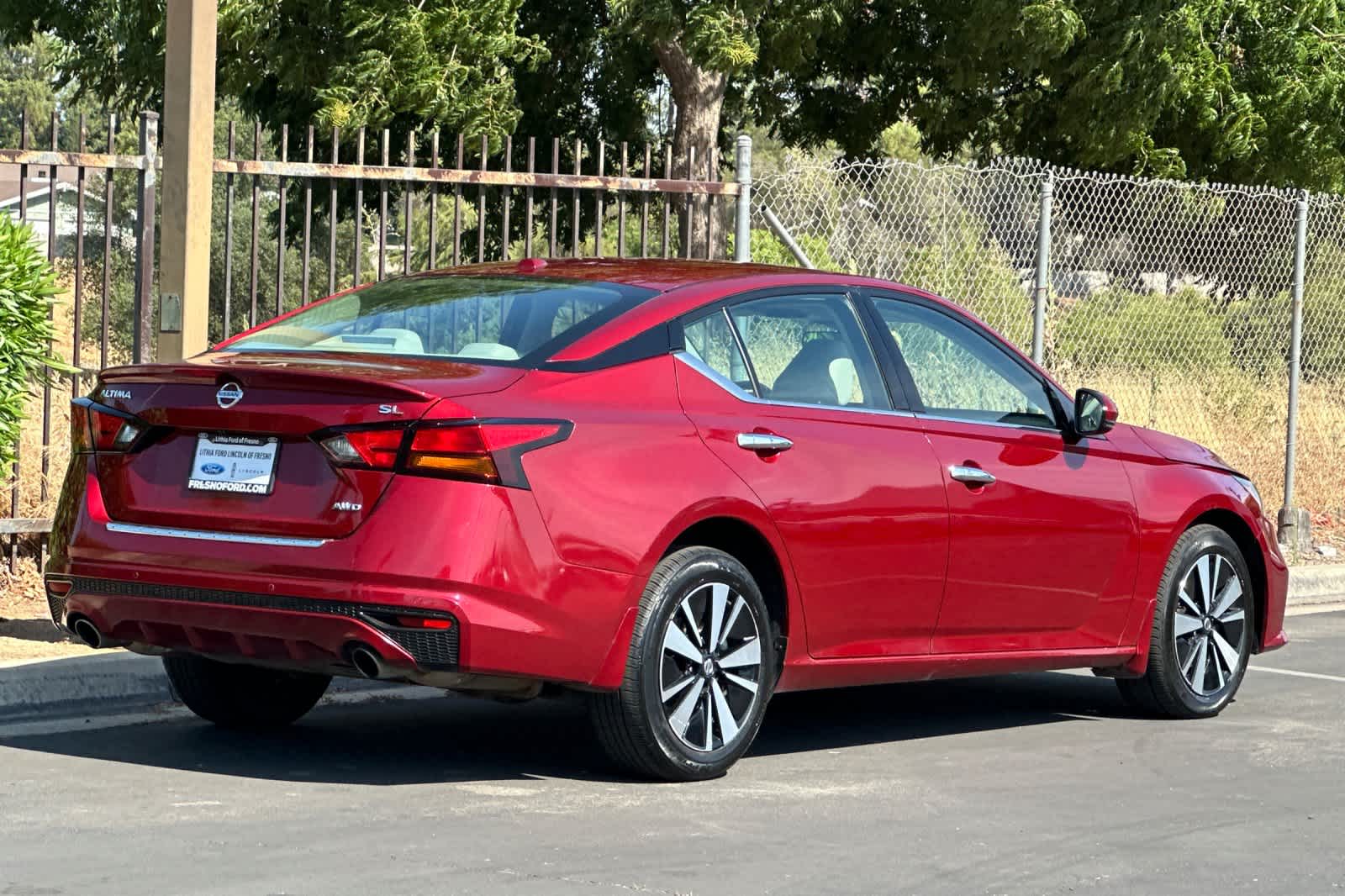 2022 Nissan Altima SL 2