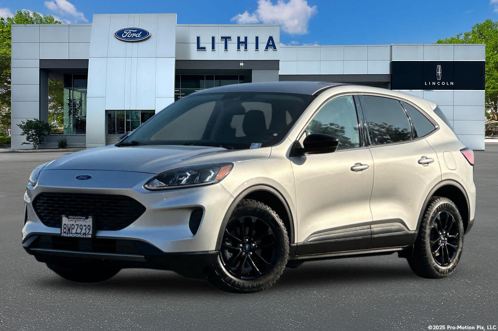 Thumbnail: 2020 Ford Escape - 1