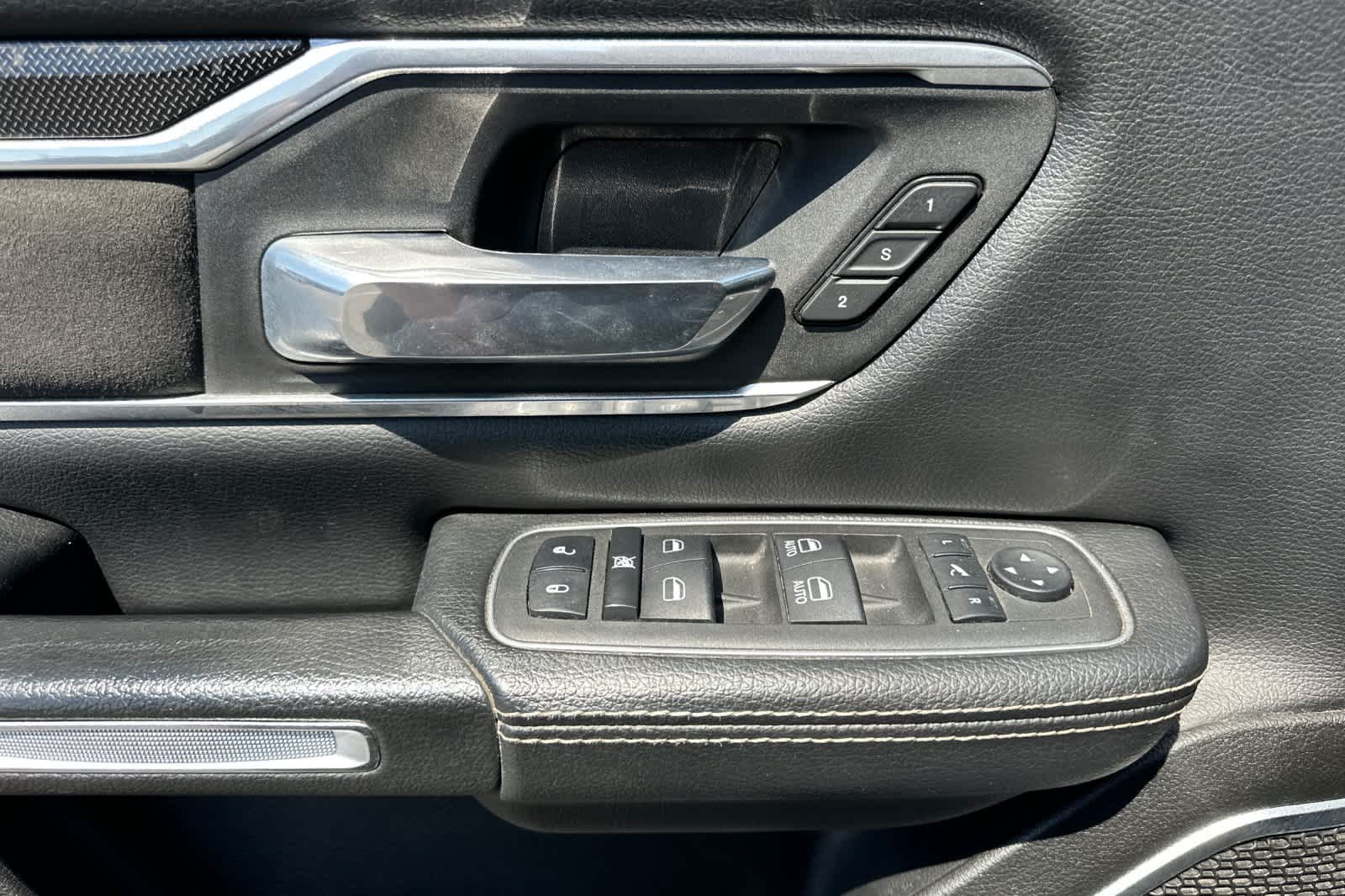 Thumbnail: 2022 RAM 1500 - 12