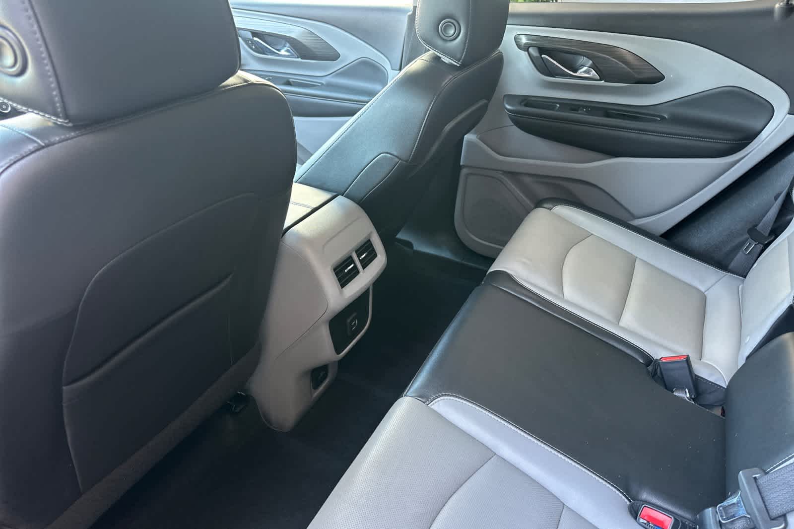 Thumbnail: 2022 GMC Terrain - 4