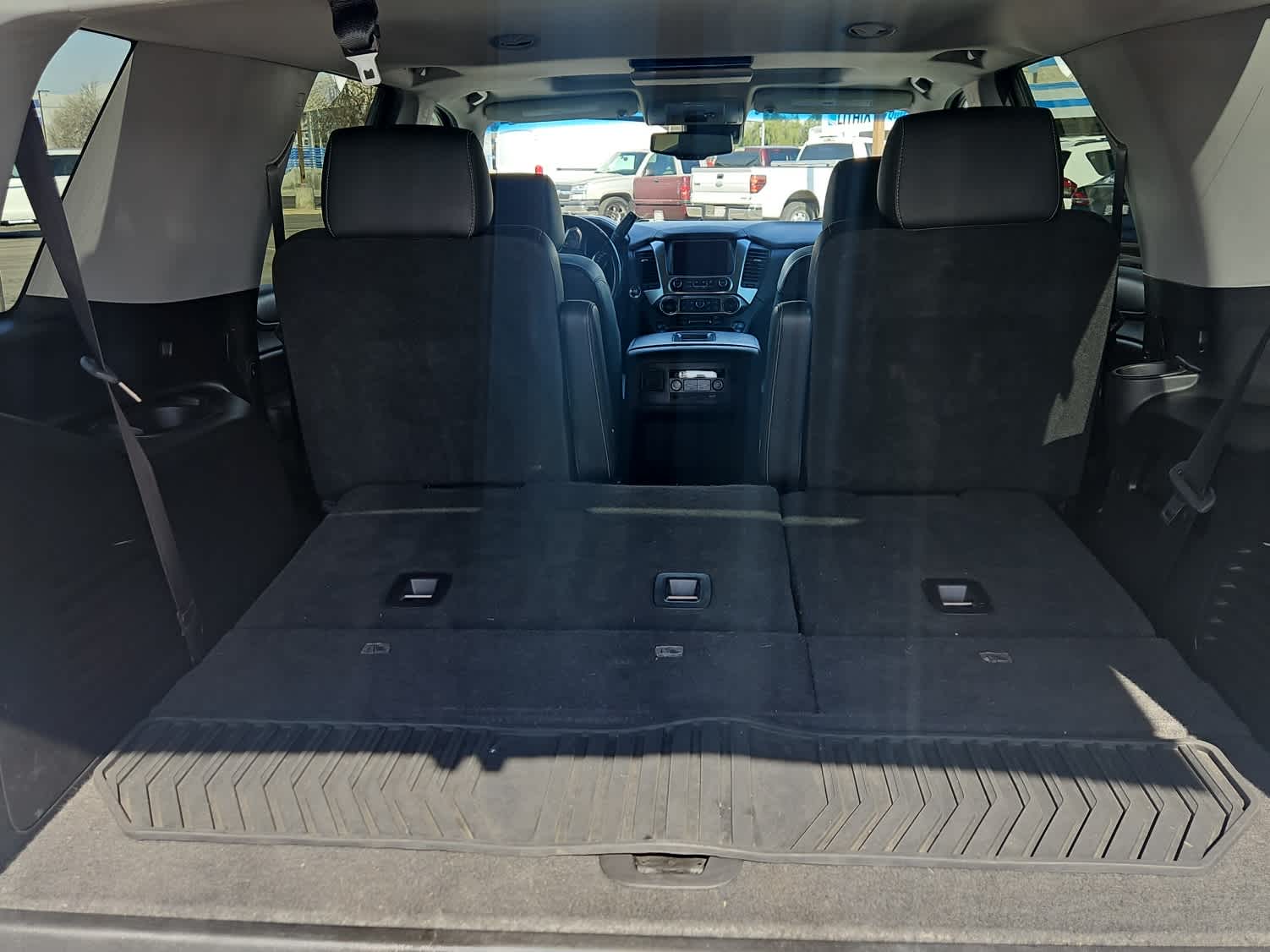 Thumbnail: 2018 Chevrolet Tahoe - 10