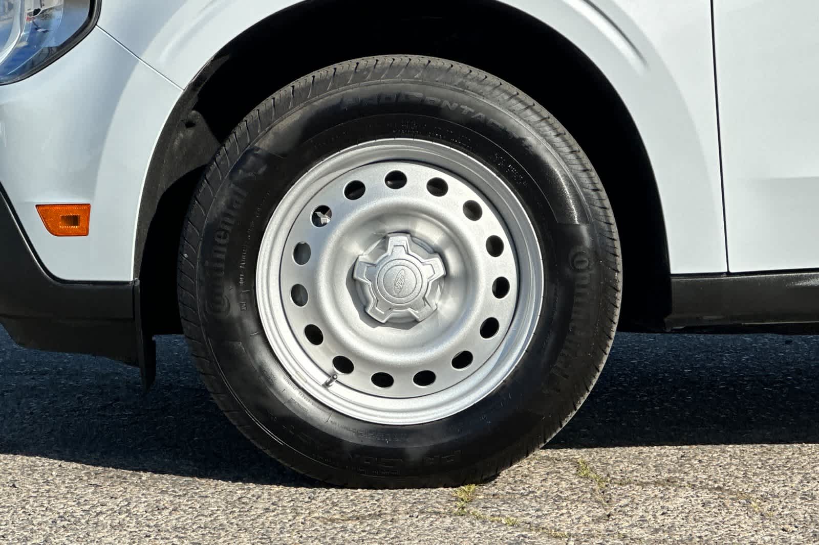 Thumbnail: 2025 Ford Maverick - 25