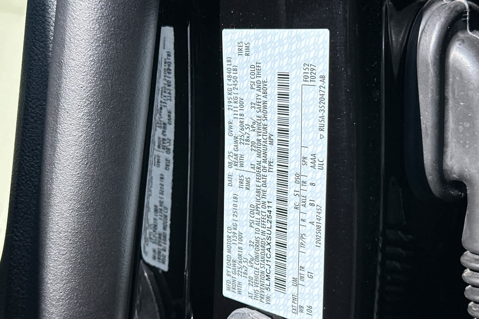 Thumbnail: 2025 Lincoln Corsair - 27