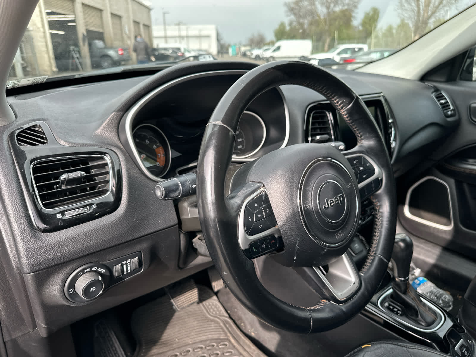 Thumbnail: 2019 Jeep Compass - 4