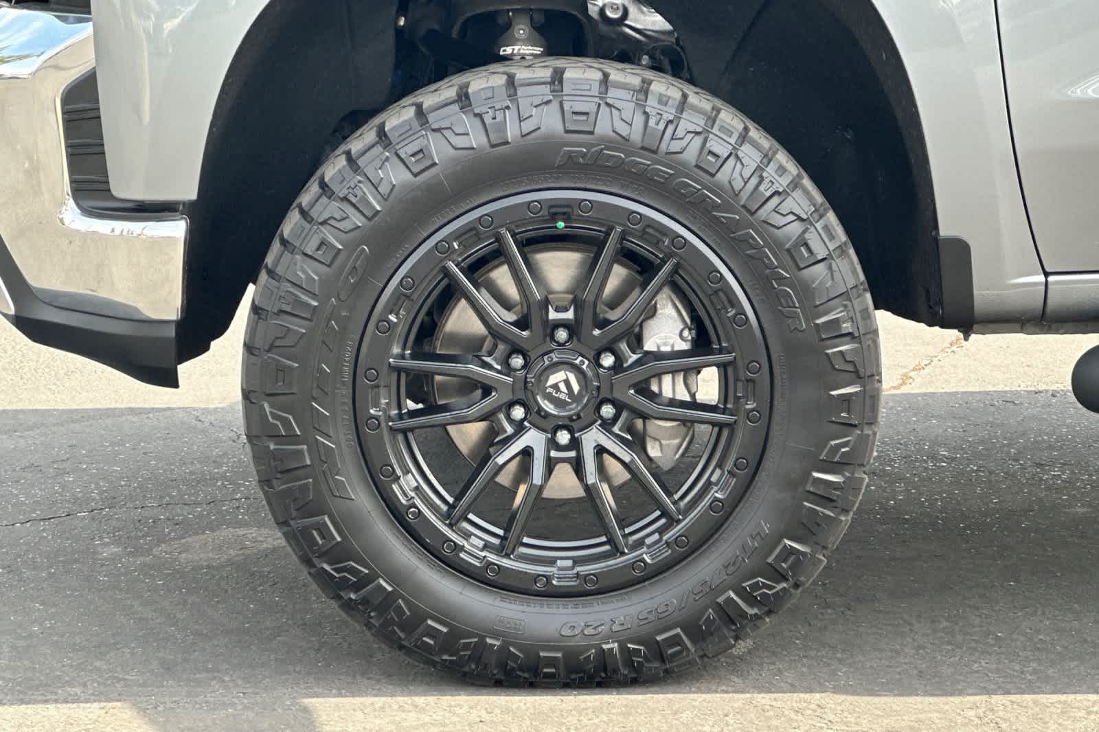 Thumbnail: 2020 Chevrolet Silverado 1500 - 26