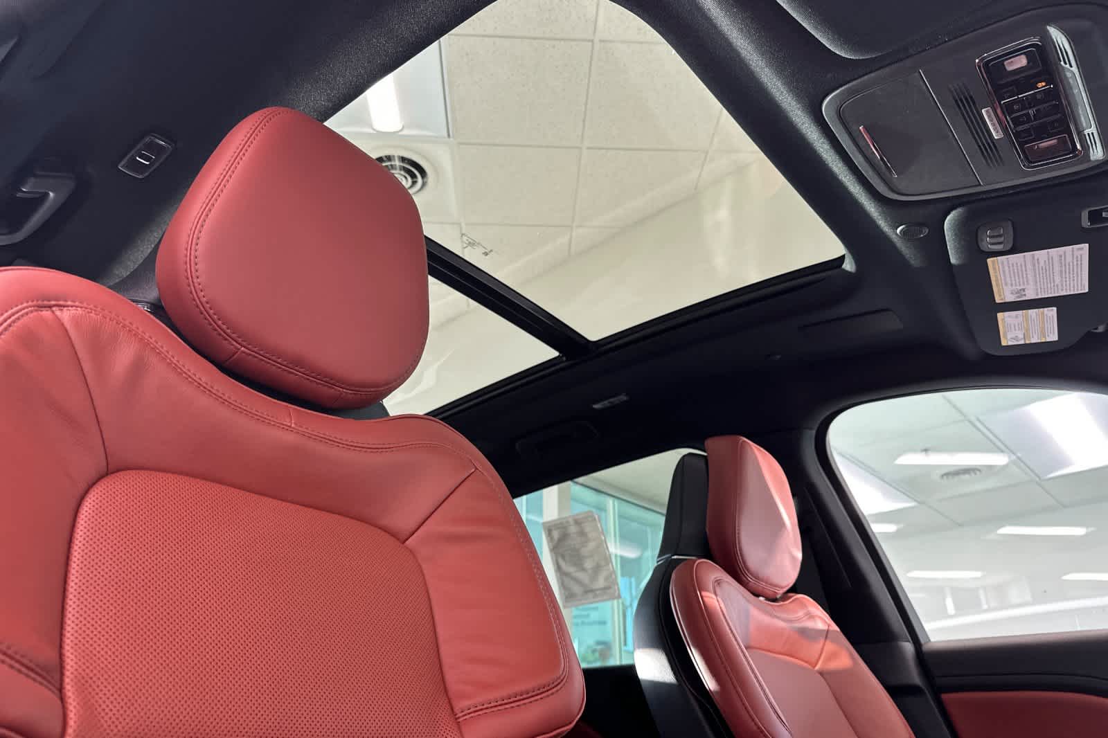 Thumbnail: 2026 Lincoln Aviator - 19