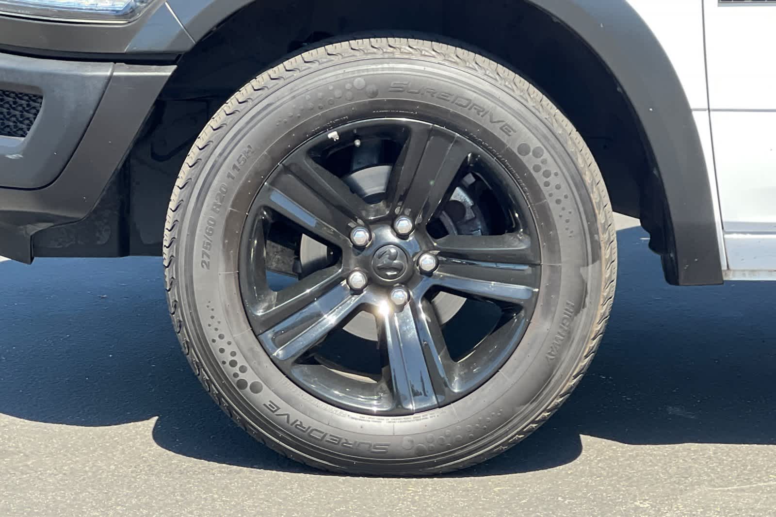 Thumbnail: 2024 RAM 1500 Classic - 25