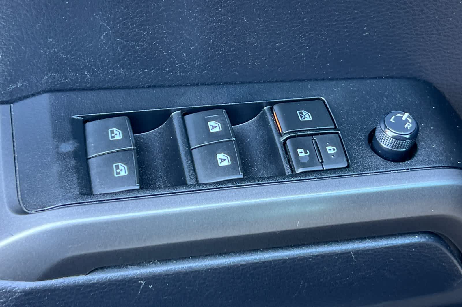 Thumbnail: 2021 Toyota Tacoma - 14