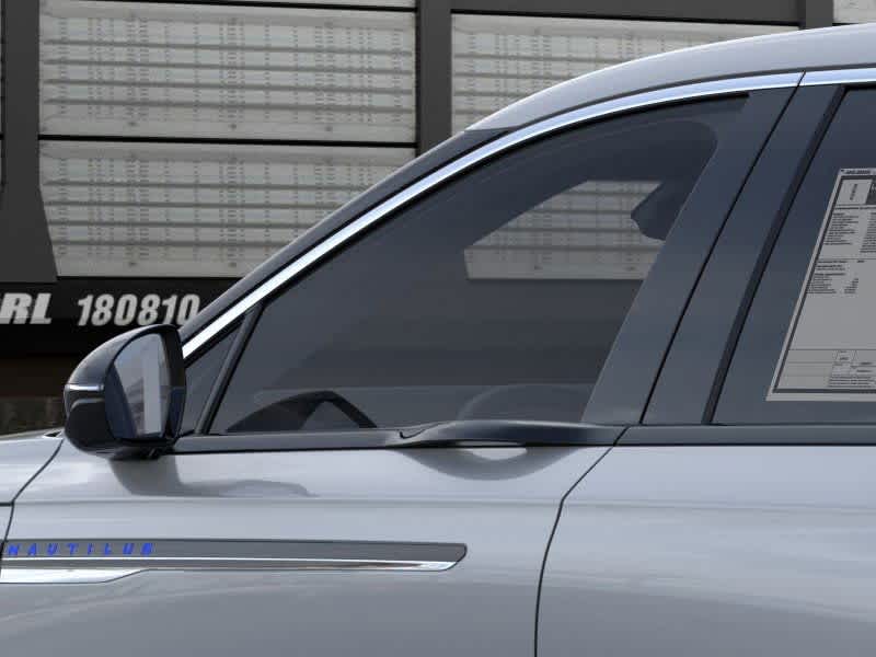 Thumbnail: 2026 Lincoln Nautilus - 21
