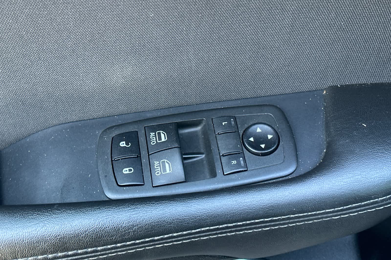 Thumbnail: 2019 Dodge Challenger - 13