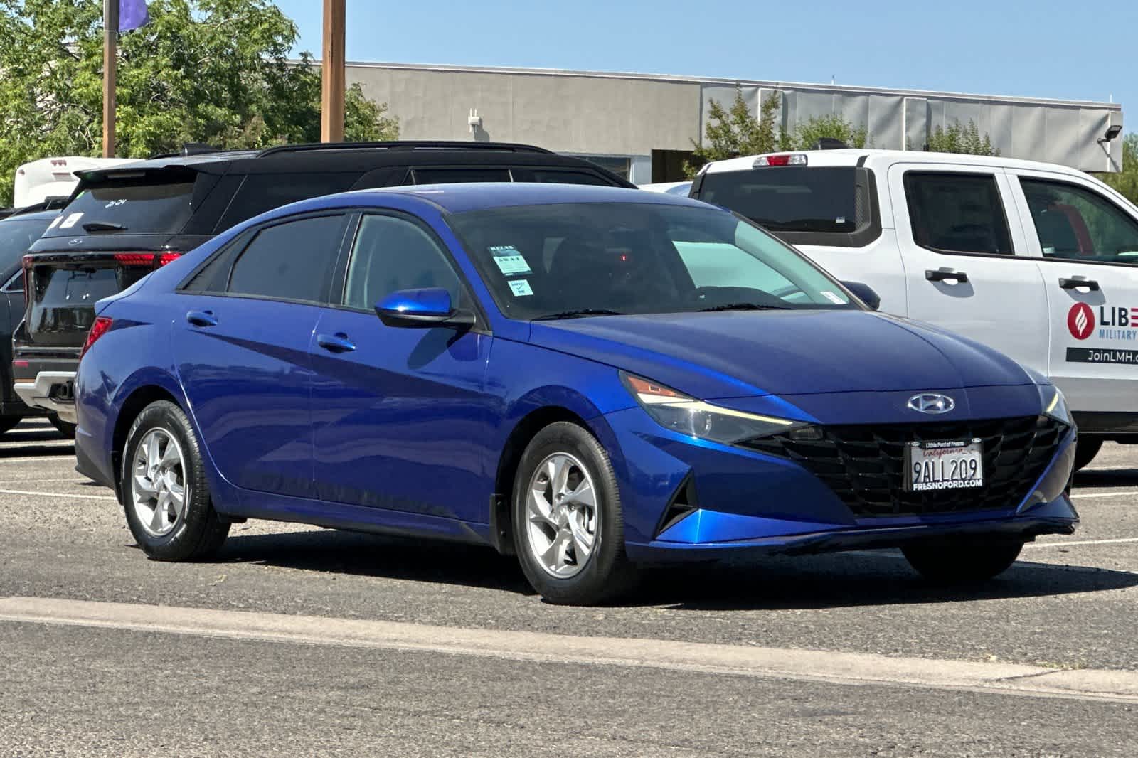 Thumbnail: 2022 Hyundai Elantra - 9