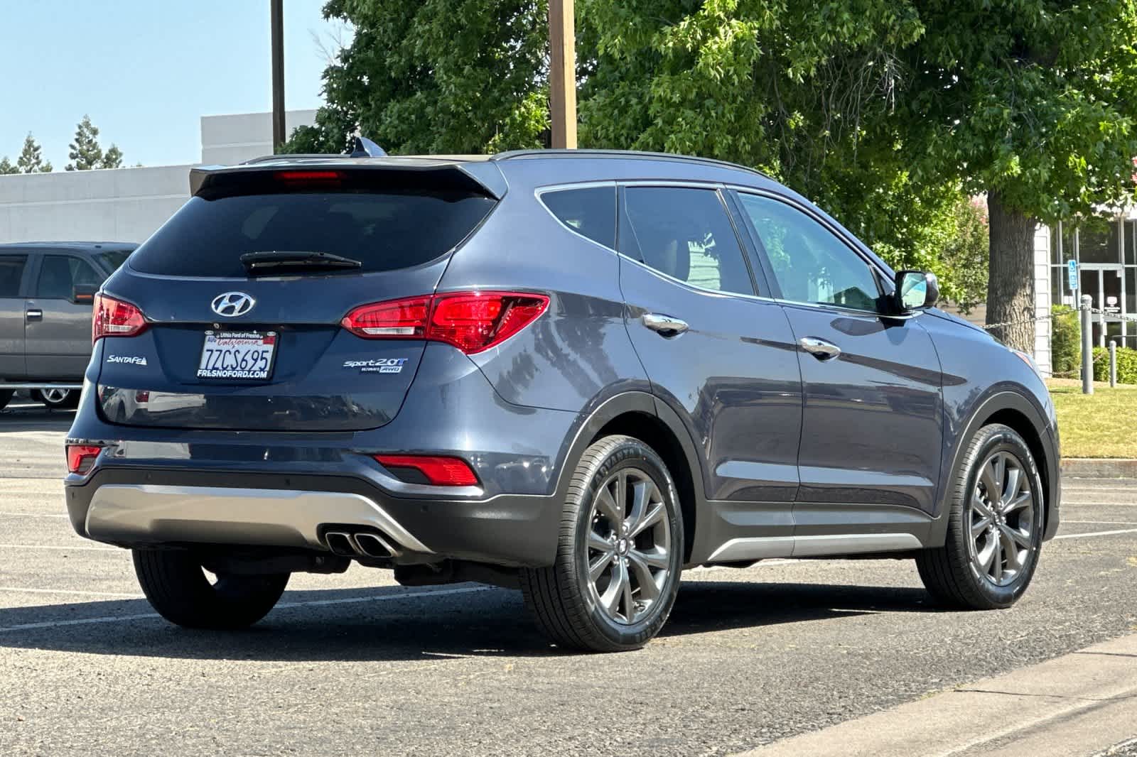 Thumbnail: 2017 Hyundai Santa Fe - 2