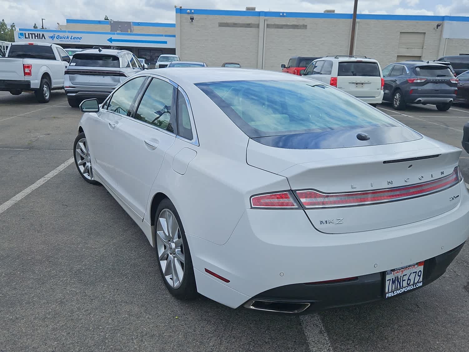 Thumbnail: 2016 Lincoln MKZ - 6