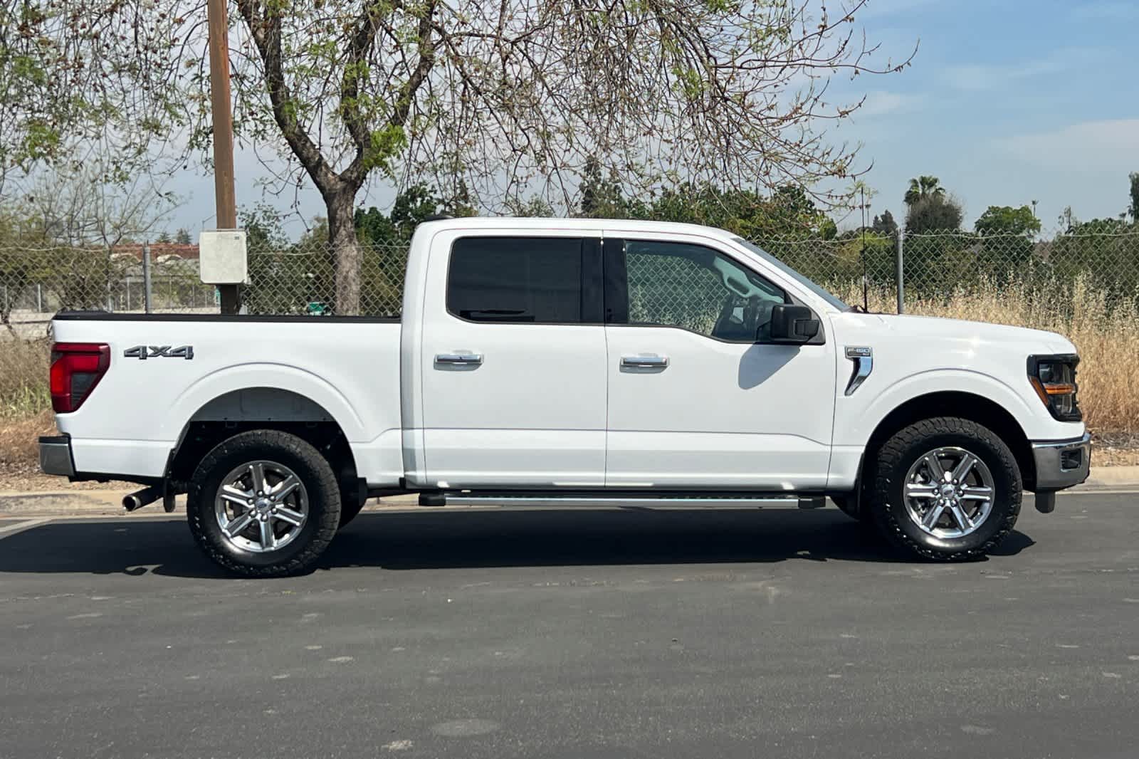 Thumbnail: 2025 Ford F-150 - 9