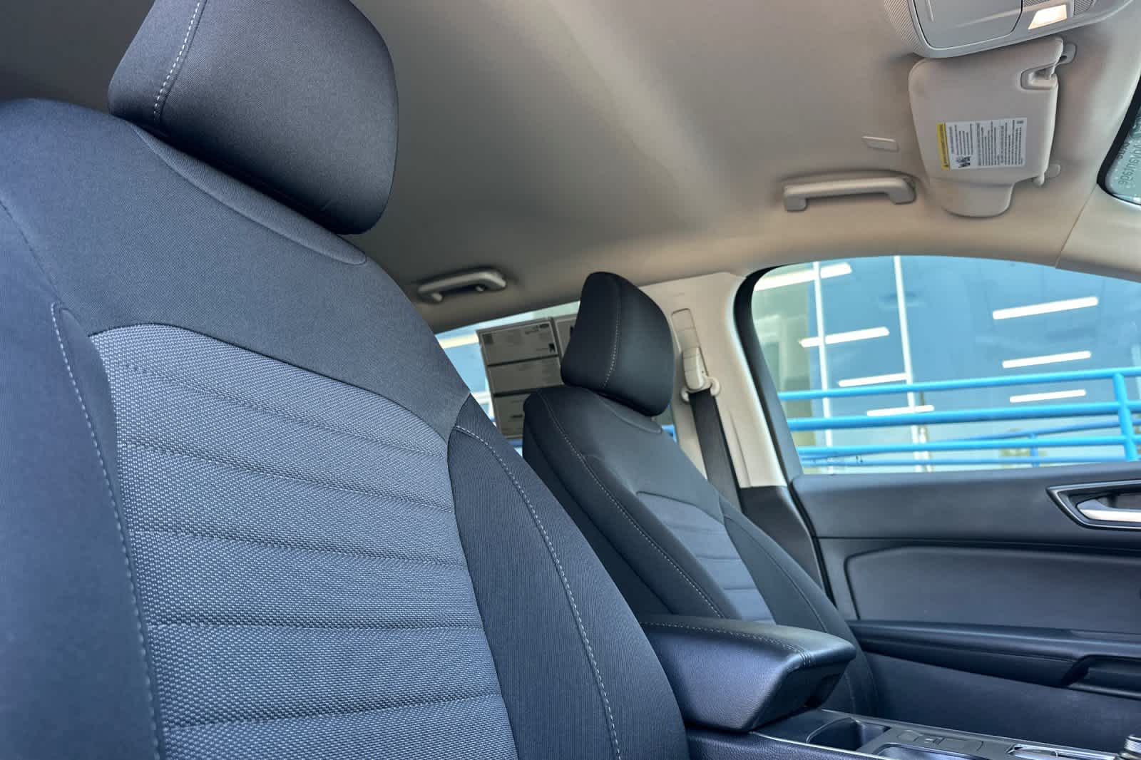 Thumbnail: 2023 Ford Edge - 17